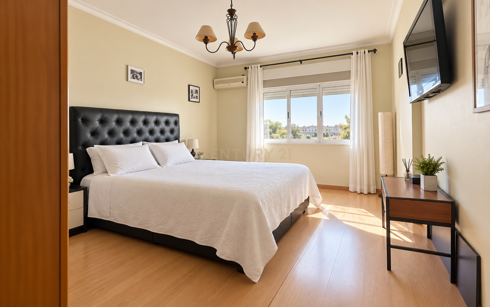 Fotografia 5 de Duplex T4 em Amora, Seixal - Oportunidade Única!