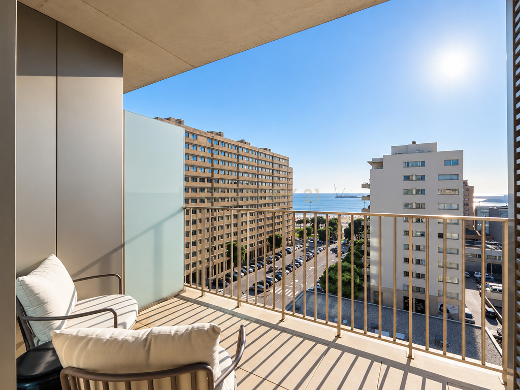 T3 Exclusivo | Vista Mar | Matosinhos Sul - Image 1