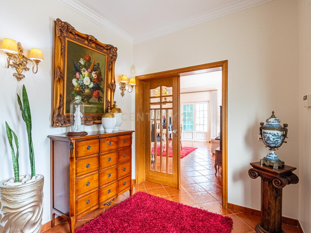 MORADIA T4 - SANTARÉM - Conforto, Elegância e Funcionalidade - Image 22