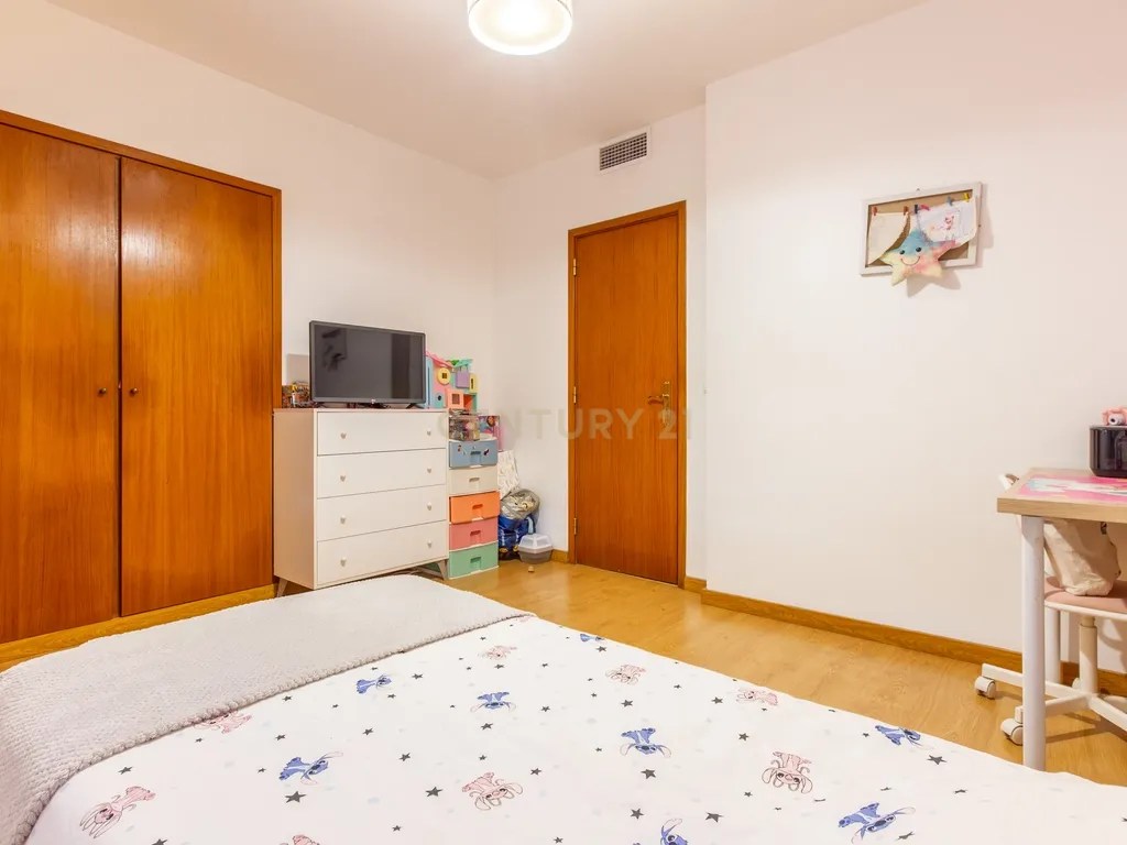 Aconchegante T2 em Santo André, Barreiro - Image 13