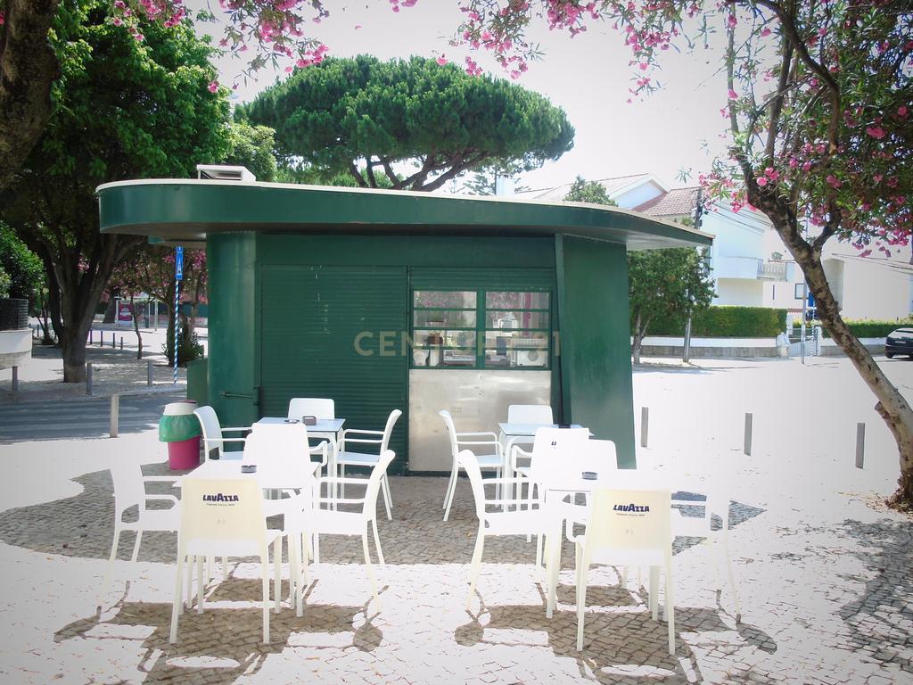 Quiosque Comercial em Nova Oeiras, totalmente equipado  - Image 1