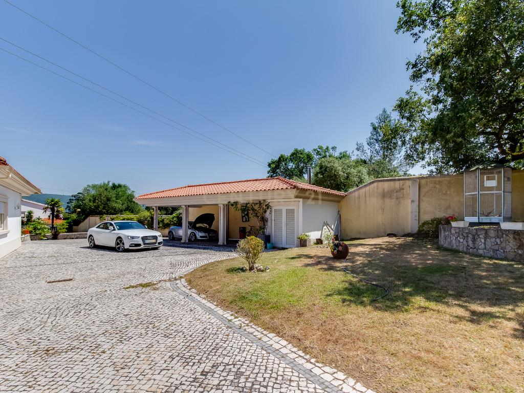 Moradia T4 em Benedita - Image 23