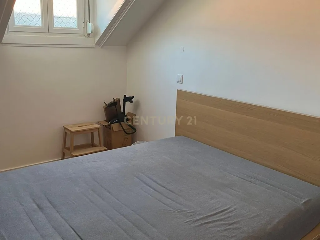 Apartamento T2 em Campo de Ourique - Image 5