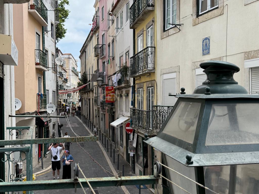 Alfama – Prédio – Investimento - Image 15
