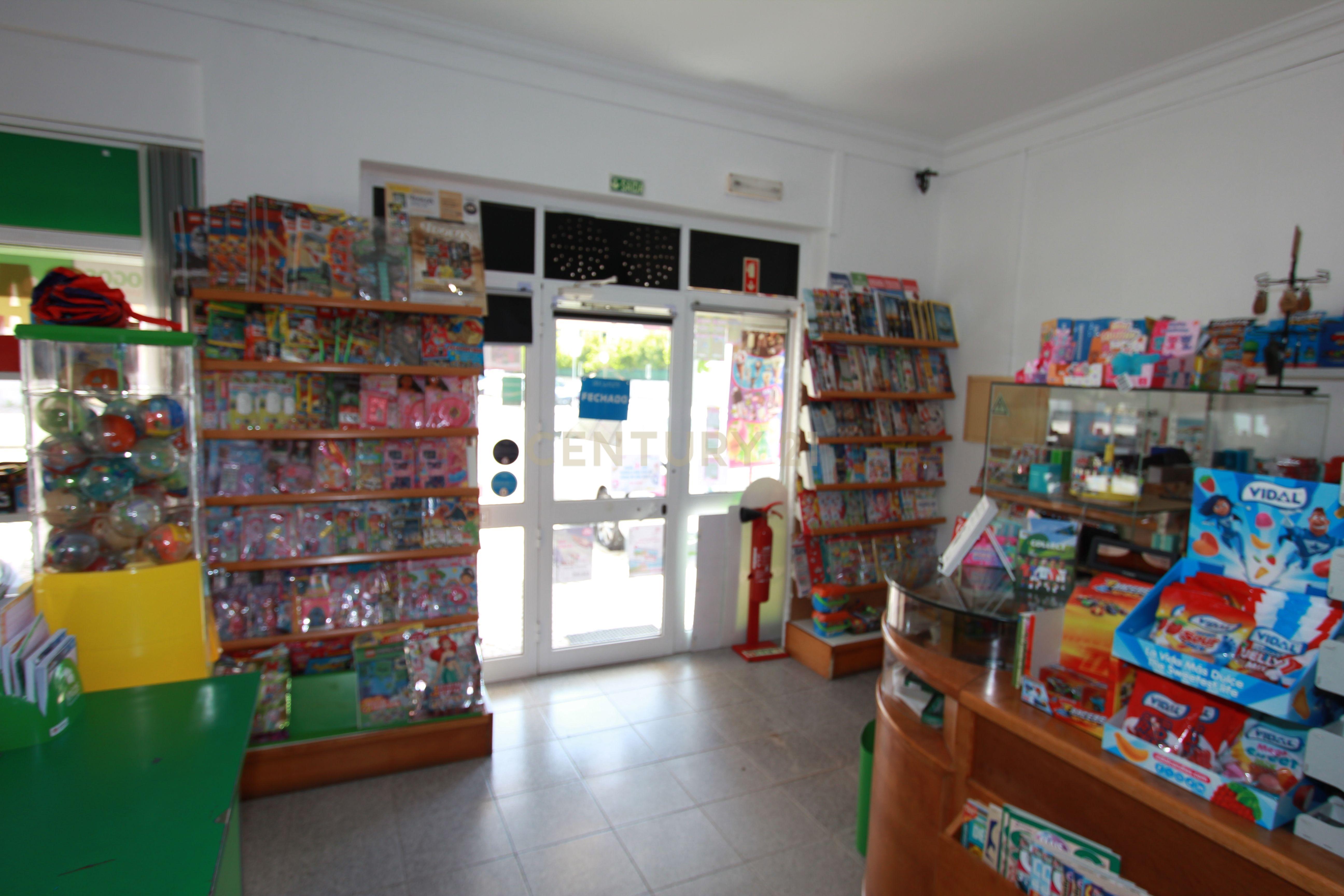 Fotografia 6 de Oportunidade de Investimento em Benavente – Papelaria, Café e Jogos Santa Casa em Funcionamento