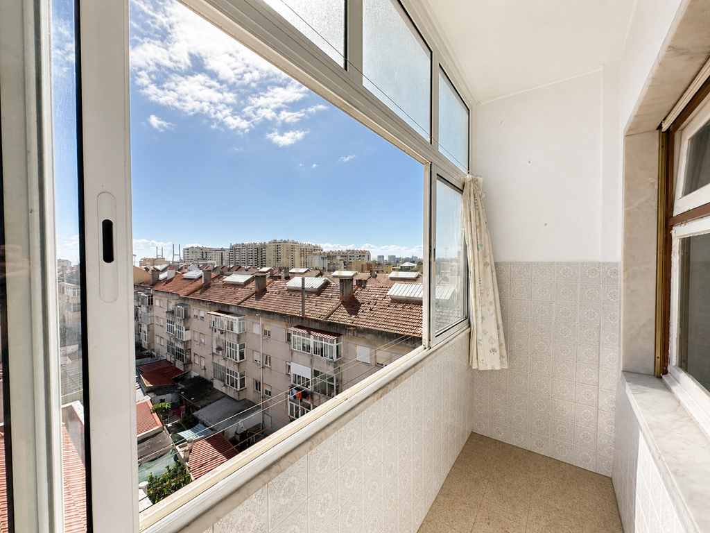 Apartamento T2 em Sacavém para Venda - Image 30