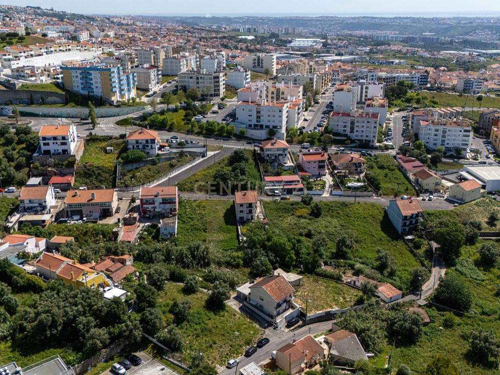 Terreno Urbano em A- da Beja-  Amadora, Oportunidade Única por 140.000€ - Image 21