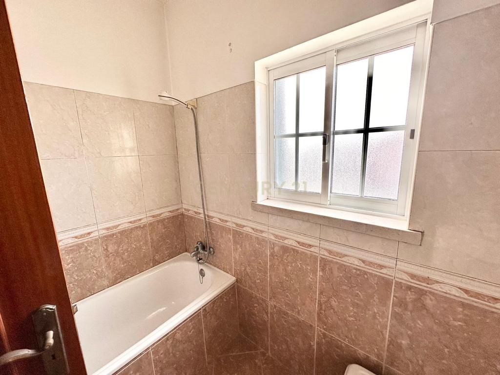  Moradia T3 - Quinta do Conde - Image 21