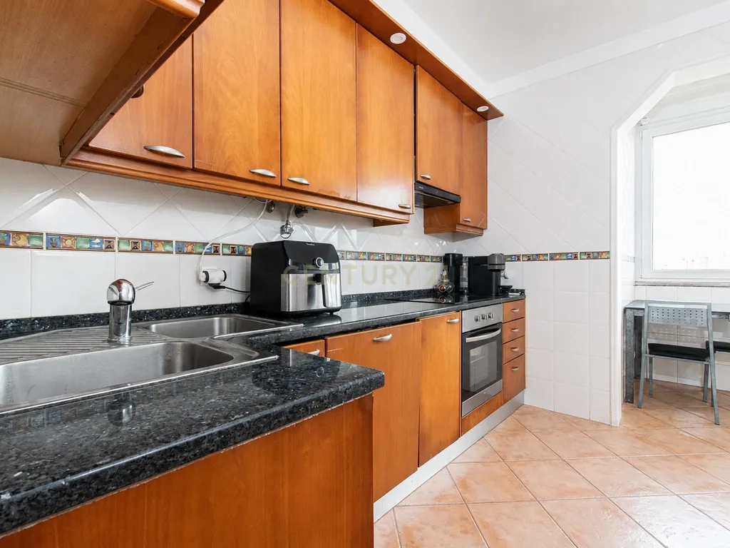 Apartamento T2 | Barreiro | Avenida Alfredo da Silva - Image 5
