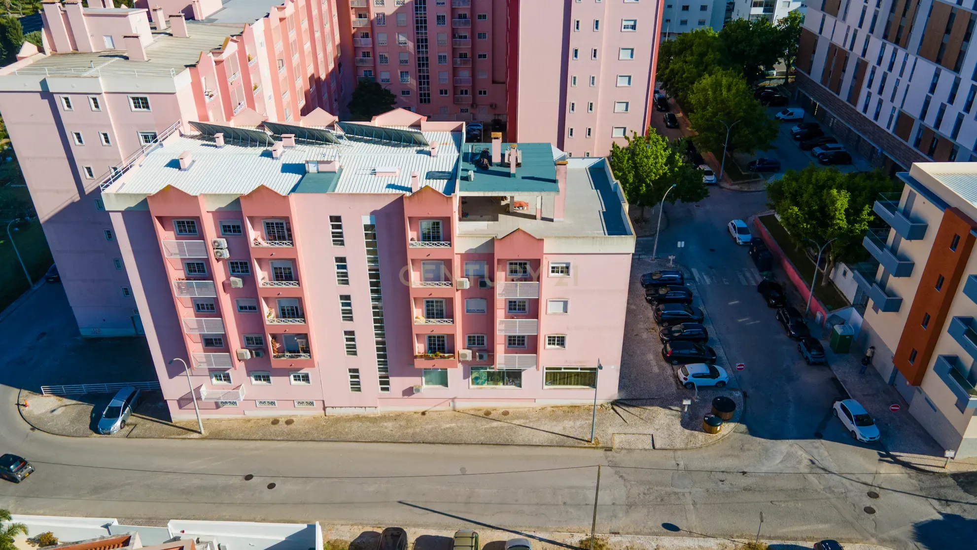 ✨ Espaço, conforto e uma localização privilegiada em Setúbal! - Image 42