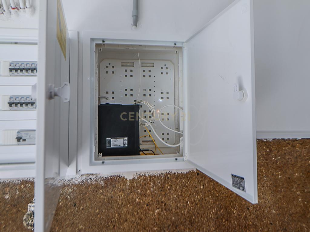 Loja na Torre da Marinha - Image 11