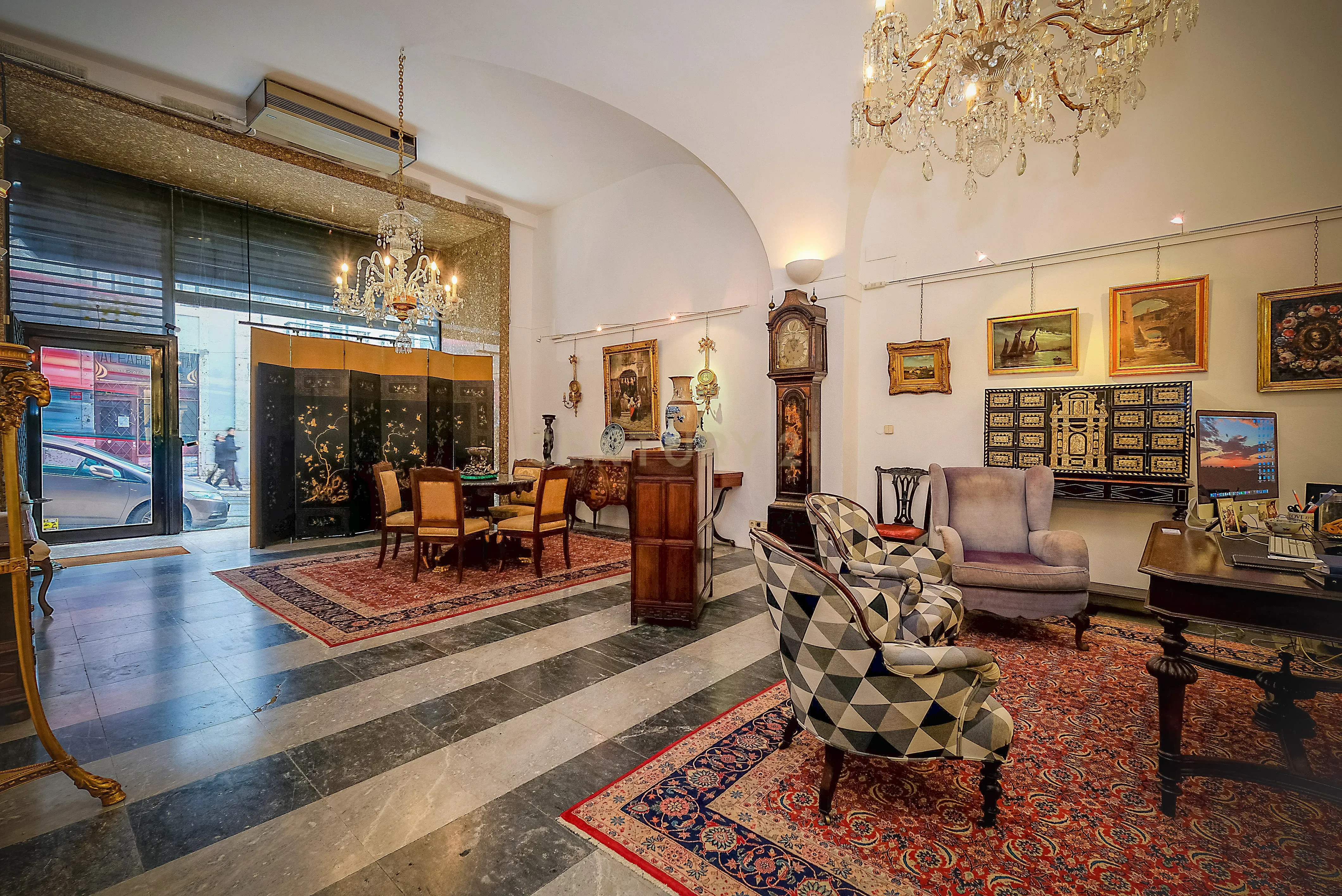 Fotografia 8 de Loja de Luxo em Lisboa, Misericórdia - 86m²