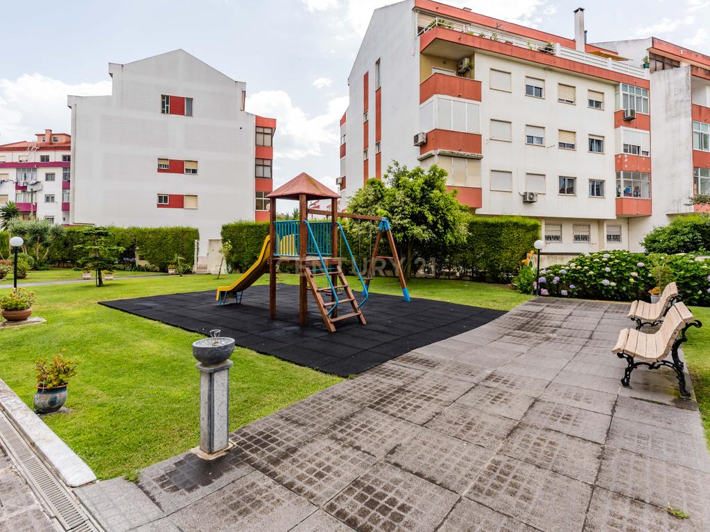 T2 Varandas do Rio, Seixal - Image 2