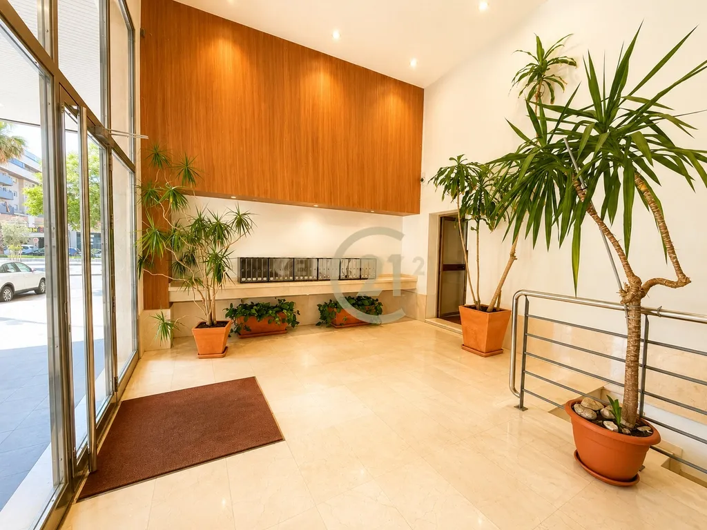 Apartamento em Primeira Linha de Praia com Vistas Frontais para o Mar – 3 Quartos, Garagem e Arrecadação - Image 41