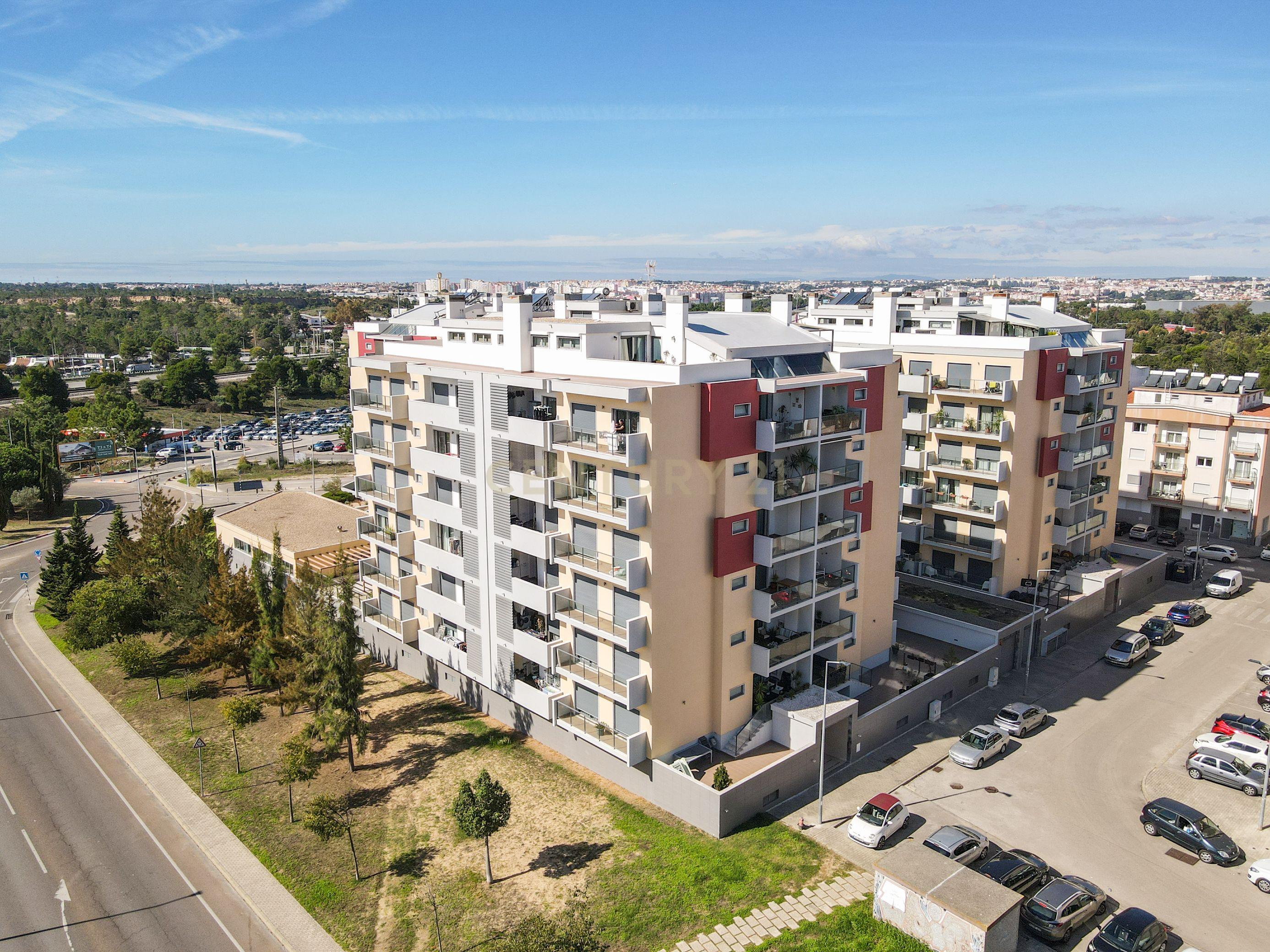 Apartamento Premium T3 Terraços d'Amora - Image 21