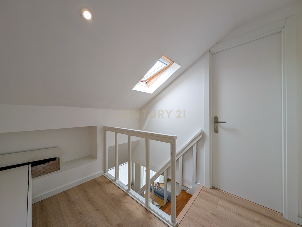 Apartamento de 3+1 assoalhadas totalmente renovado. - 2 Varandas - Image 25