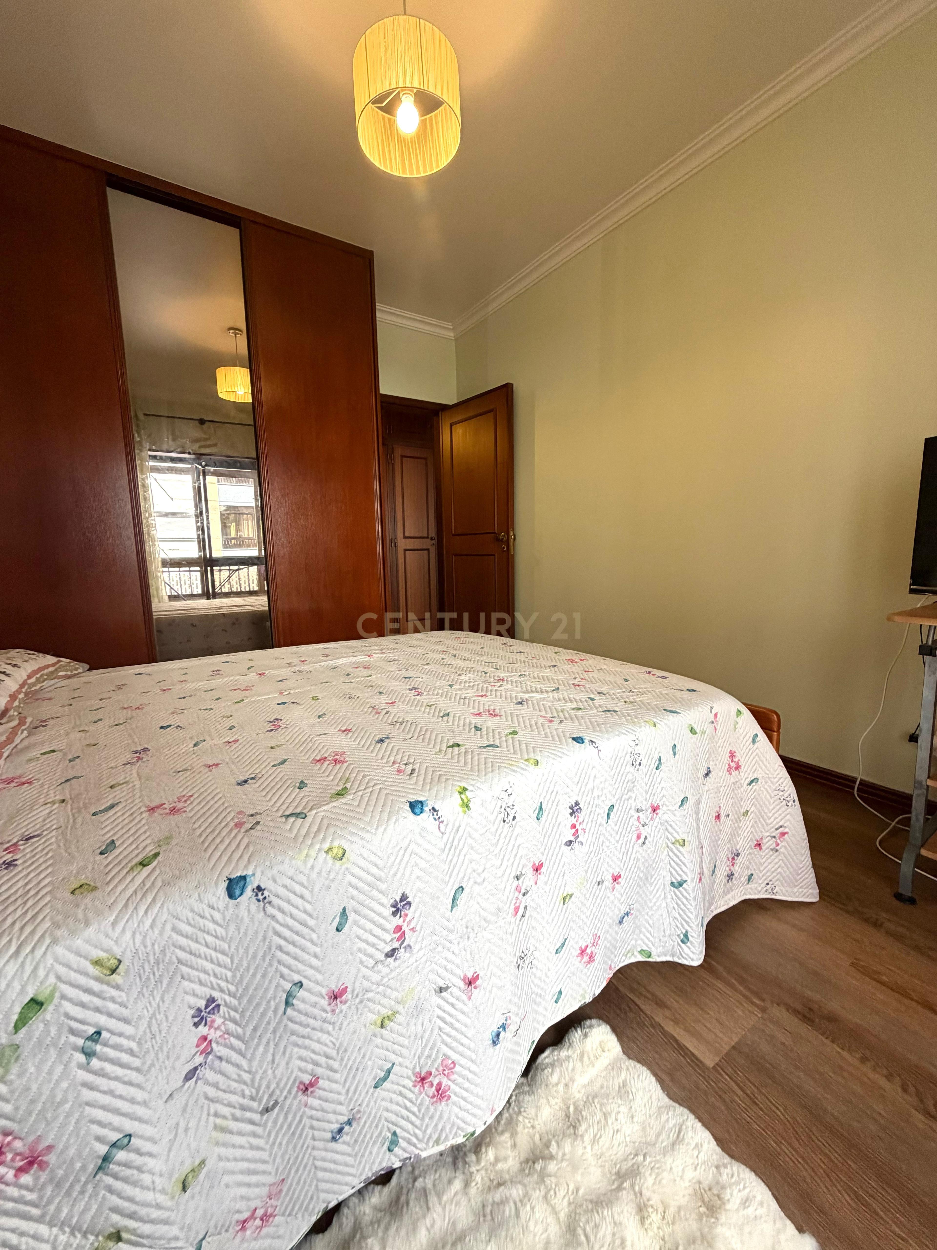 Fotografia 11 de Apartamento T2 com Garagem | Cacém