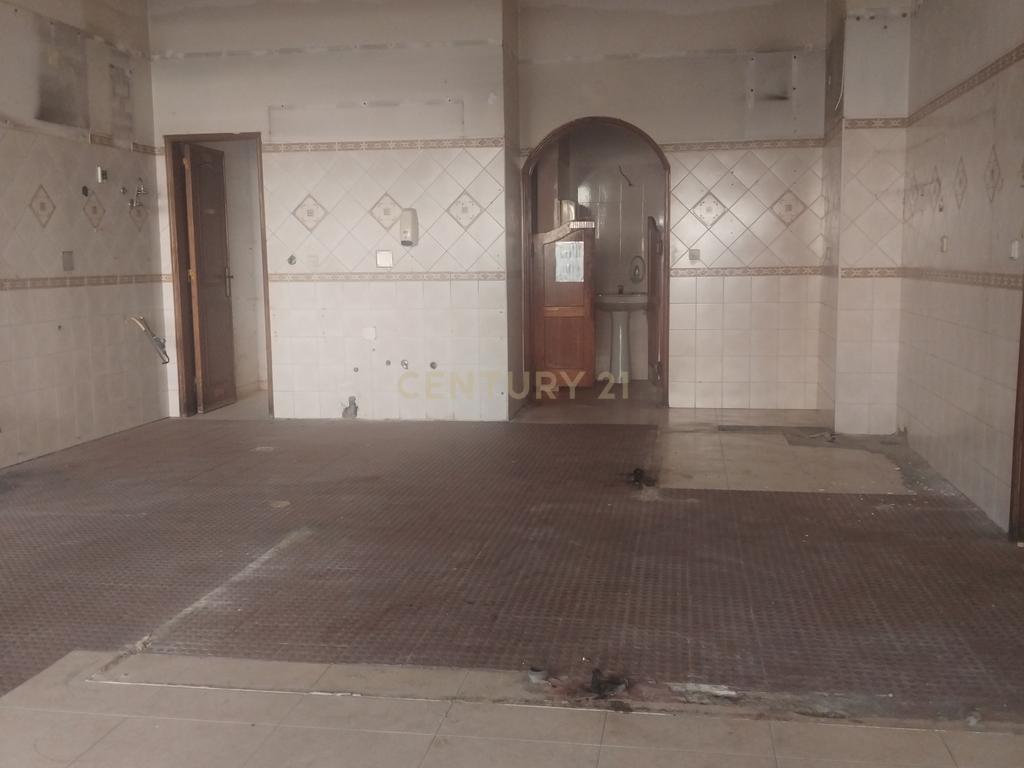 Loja com 98.69 m² | Espaço comercial | Monte Abraão, Queluz - Image 24