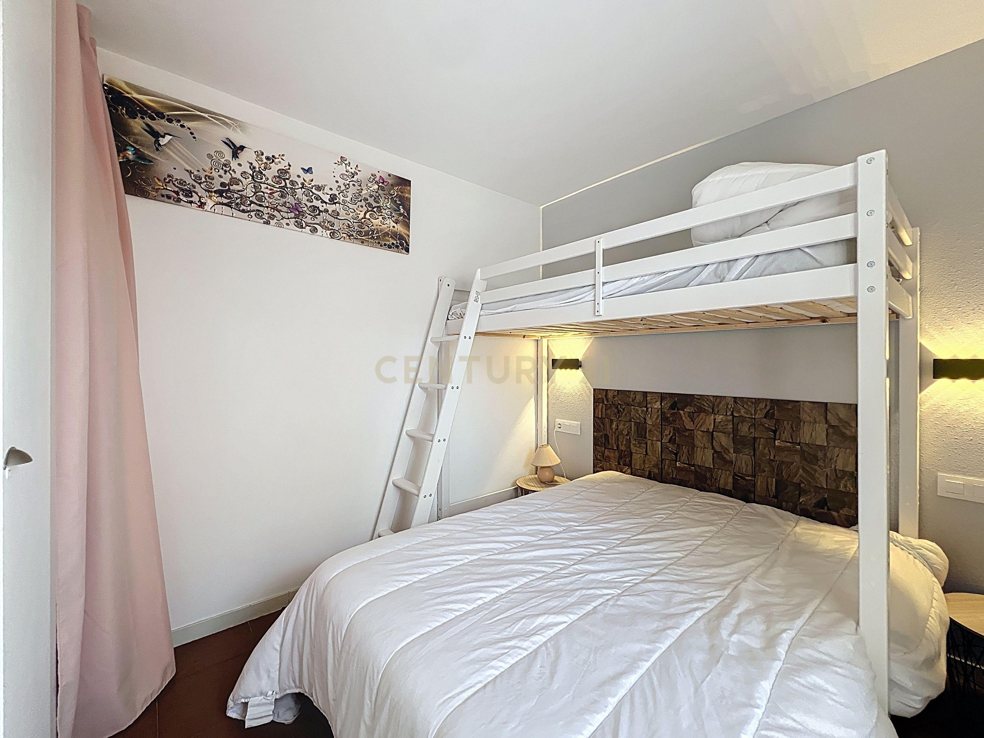 À venda – Apartamento com licença turística em Santa Margarita – Residência Royal Marine I - Image 16