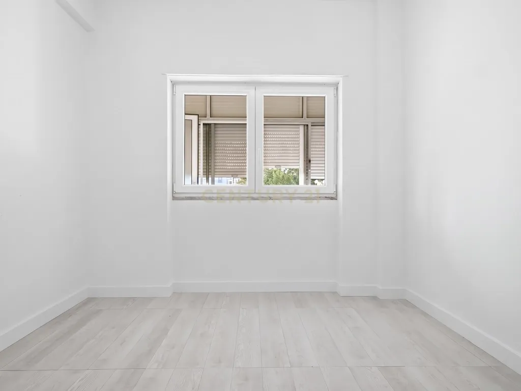 Fantástico Apartamento T3 com Excelente Localização - Image 39