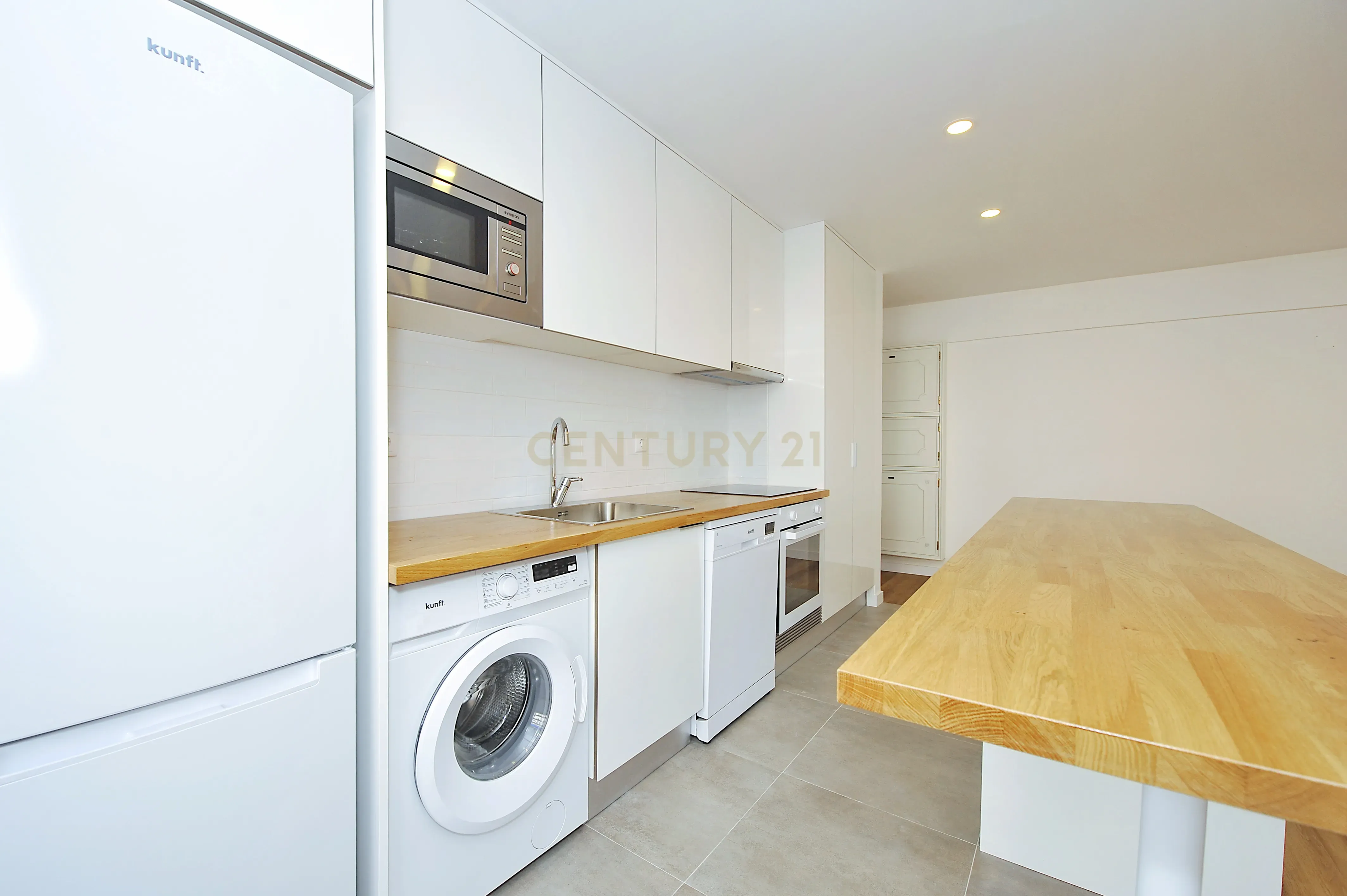 Fotografia 4 de Apartamento Moderno  Lisboa - 2 Quartos e Vista Cidade