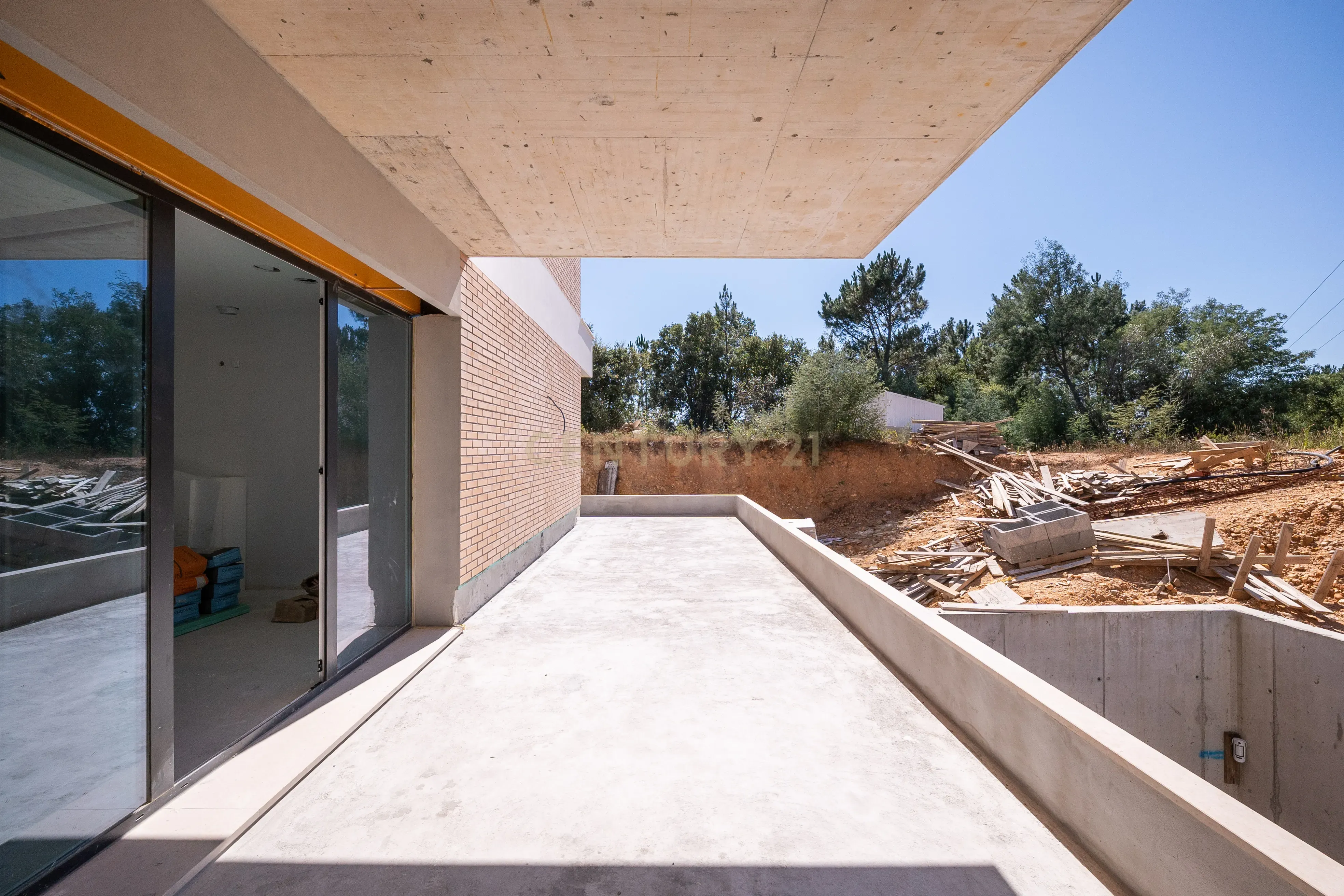 Fotografia 9 de T1 em Construção em Coimbra com Garagem e Terraço