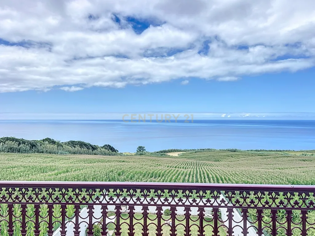 🏡 Moradia Única com Vista Mar — 3 Apartamentos | AL em Funcionamento | Feteiras, Ponta Delgada - Image 43