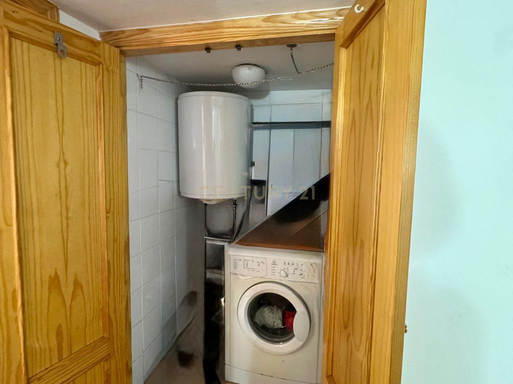  - Image 10