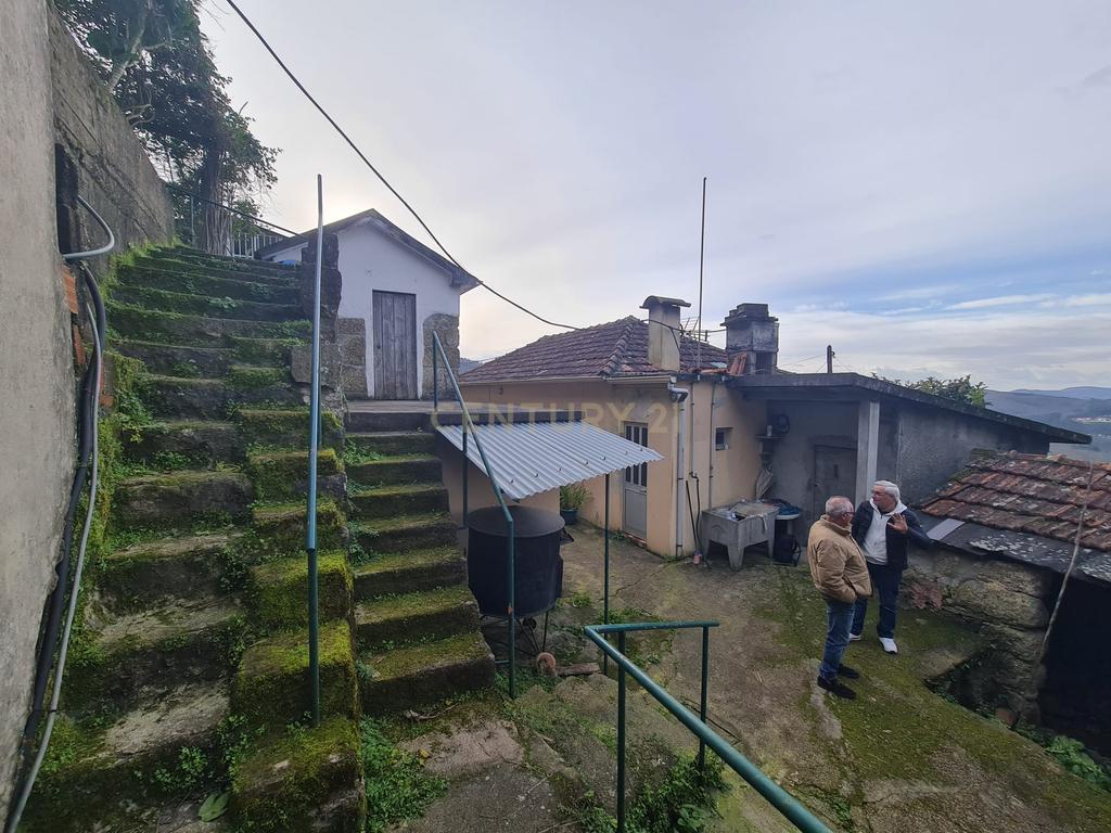 🏡 MORADIA TÉRREA, PENAFIEL, CAPELA 📍Apenas venda conjunta com referência C0188-01896, (Imóvel atualmente comercializado ao abrigo do Simplex) 📢 EXCELENTE OPORTUNIDADE PARA CRIAÇÃO DE PROJETO DE ALOJAMENTO LOCAL, TURISMO RURAL OU CASA DE FÉRIAS - Image 14