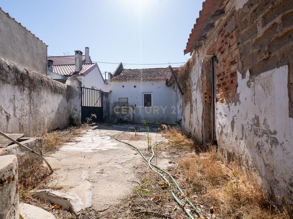Casa para Recuperação em Cartaxo com Vista Panorâmica - Image 56