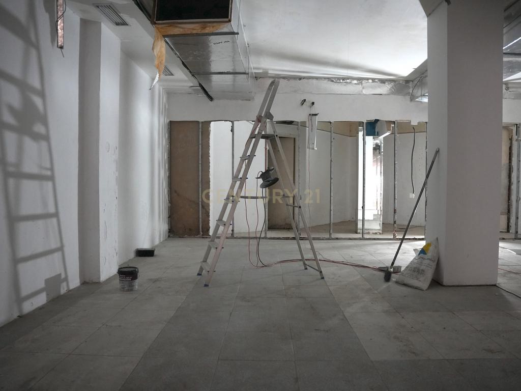 Espaços comerciais para alugar em Torremolinos - Image 9