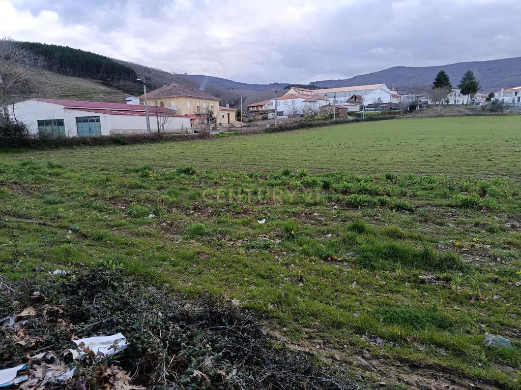 Terreno Urbano Espetacular em Rebordãos, Bragança - Image 14