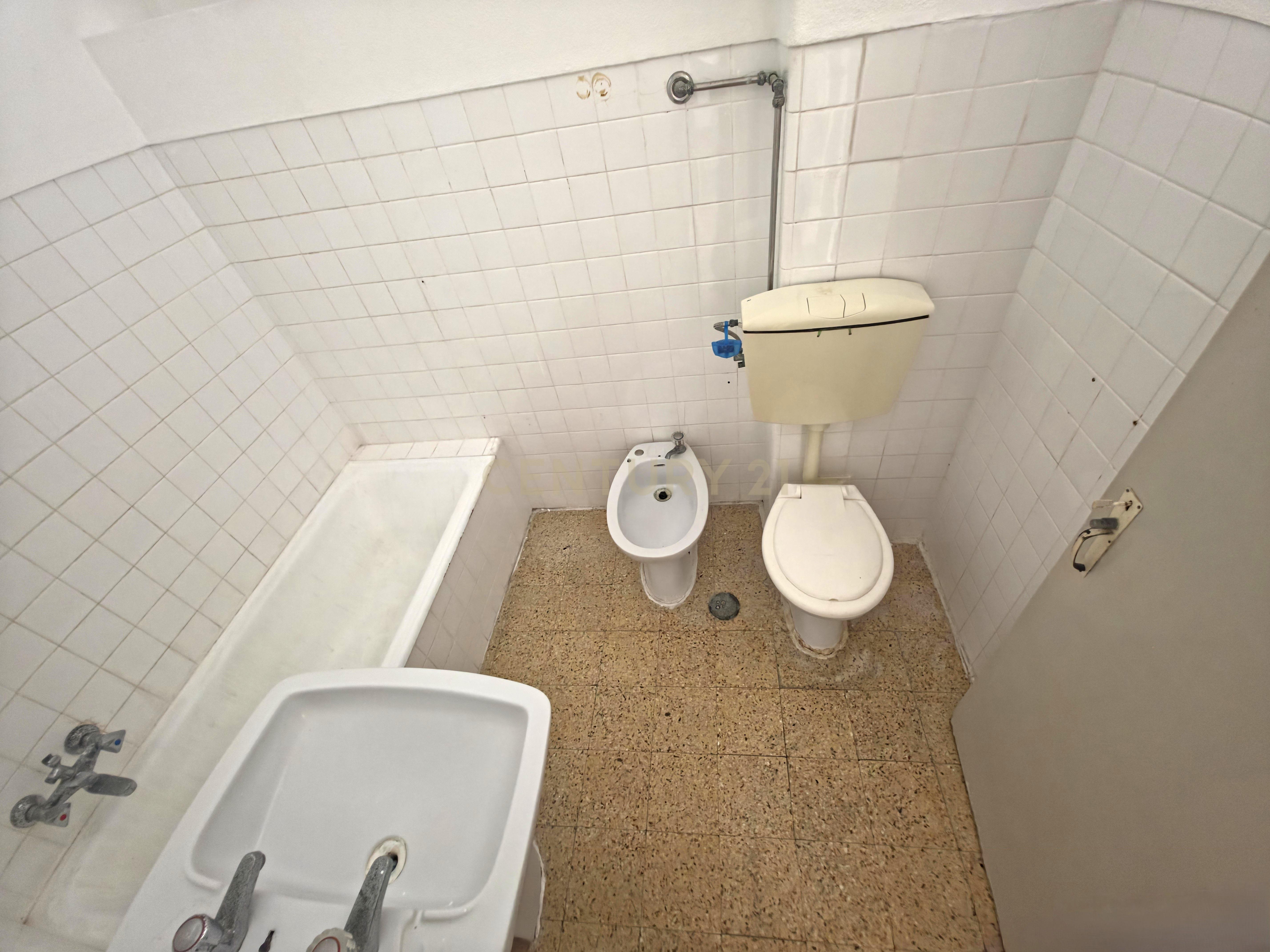 Apartamento T2 no Centro de Peniche - Image 11