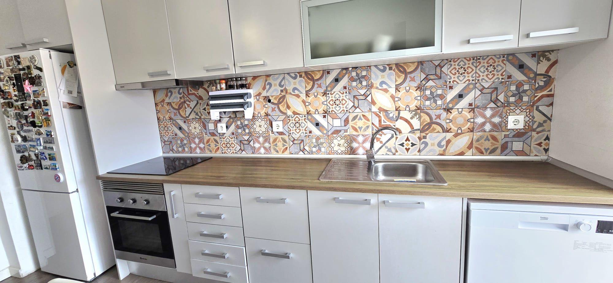 Fotografia 12 de Apartamento T3 em Almada – Conforto, Luz e Espaço Exterior