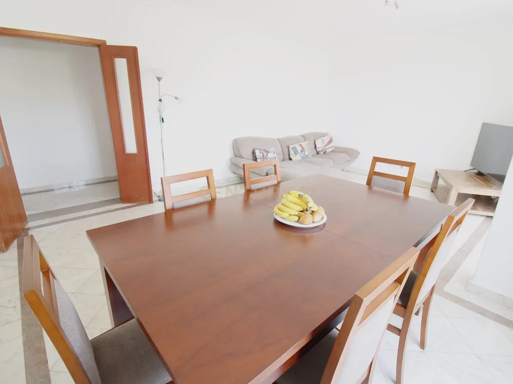 Apartamento T3 com Vista Serra em Alcabideche – Cascais - Image 5