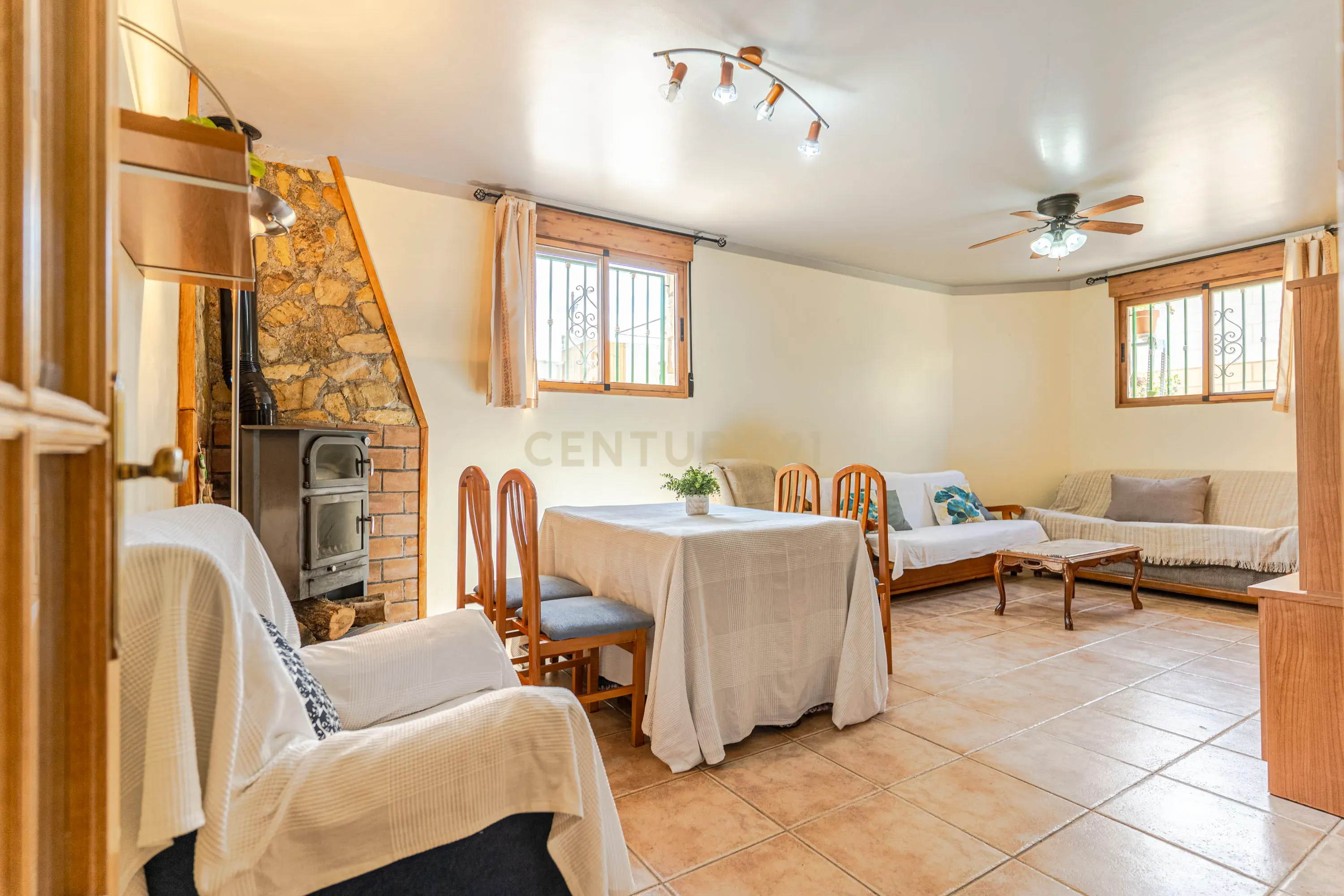 Casa Espetacular com Vista Panorâmica em Granada - 279.000€ - Image 36