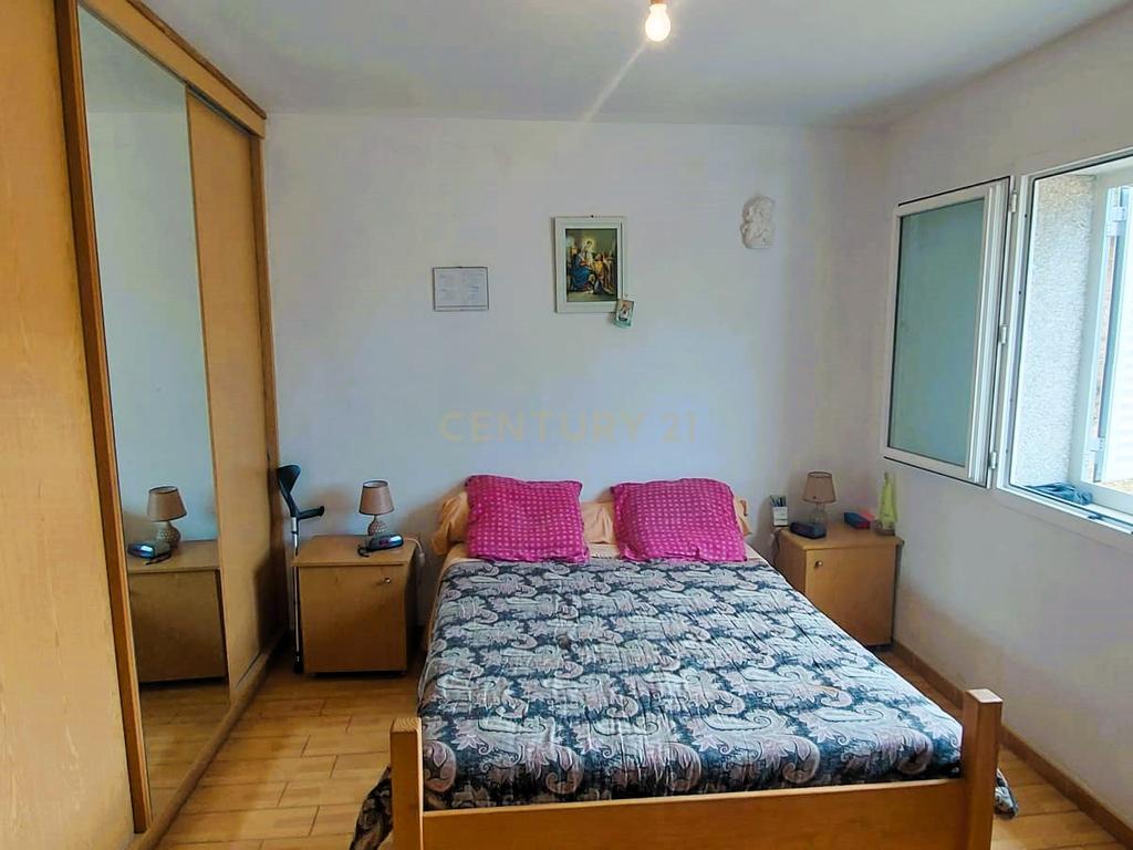 Moradia isolada com terreno - Image 17