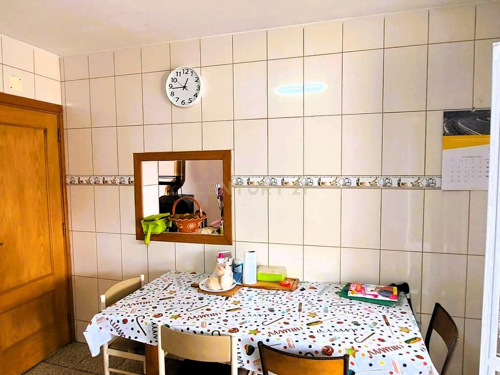Moradia isolada com terreno - Image 8