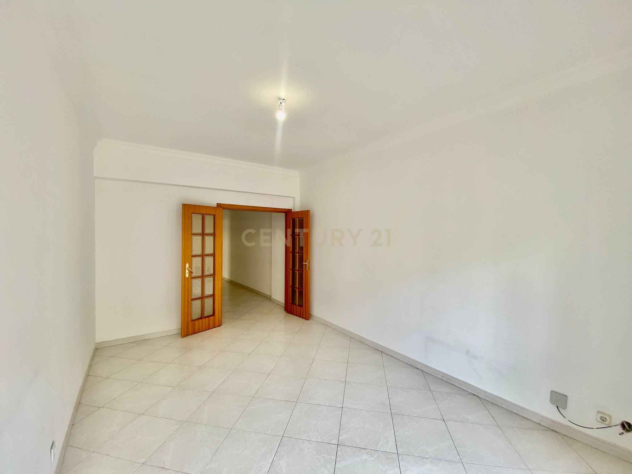 Apartamento T3 em Caldas da Rainha - Image 14