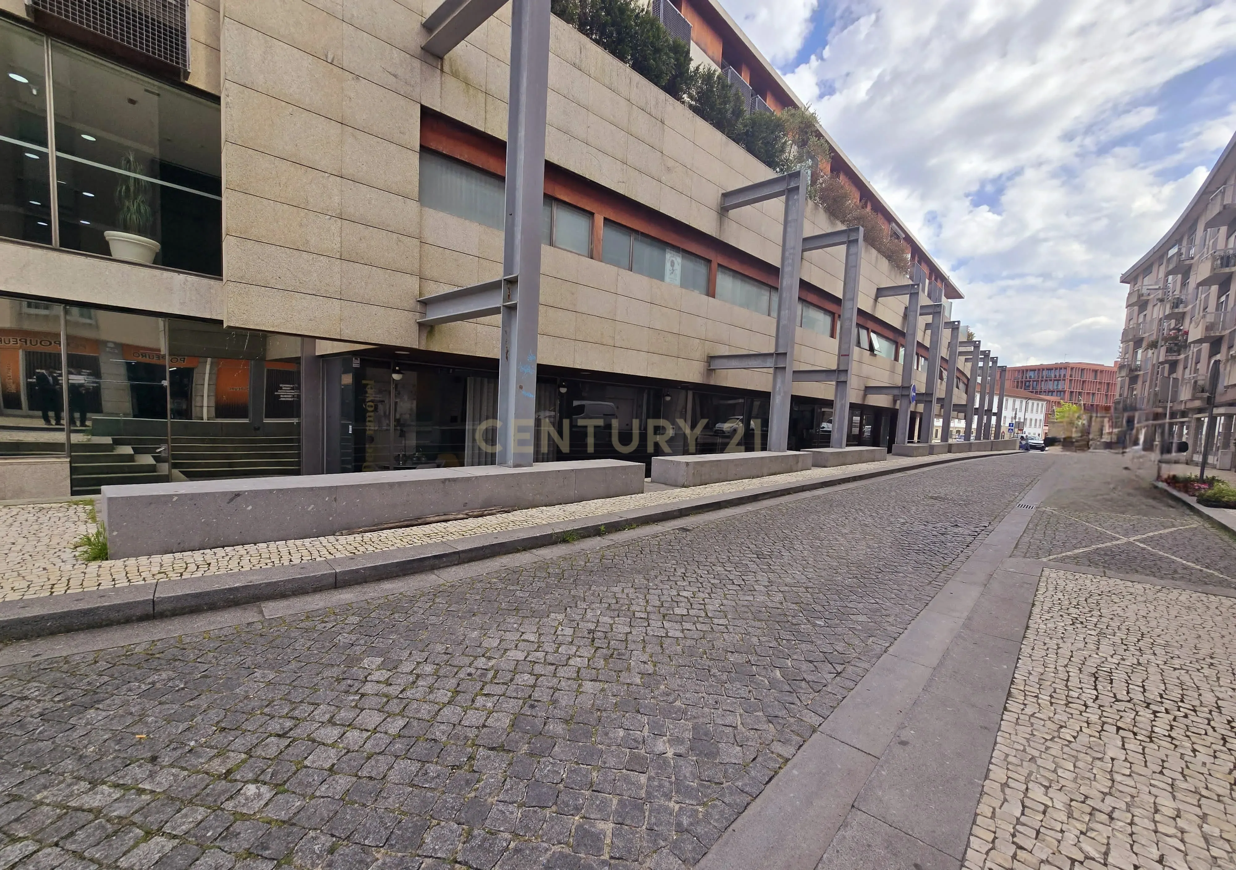 Apartamento T3 no centro da cidade de Guimarães - Image 20