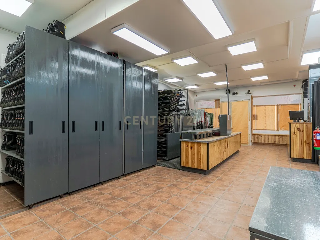 Loja Comercial em Monachil, Granada - Oportunidade Única - Image 48