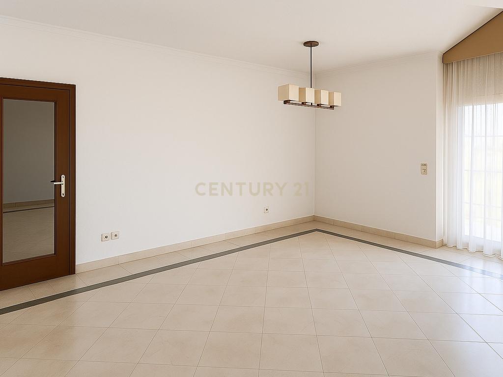 Apartamento espaçoso T3+2 em Carcavelos - Quinta de São Gonçalo com Vista Mar - Image 2