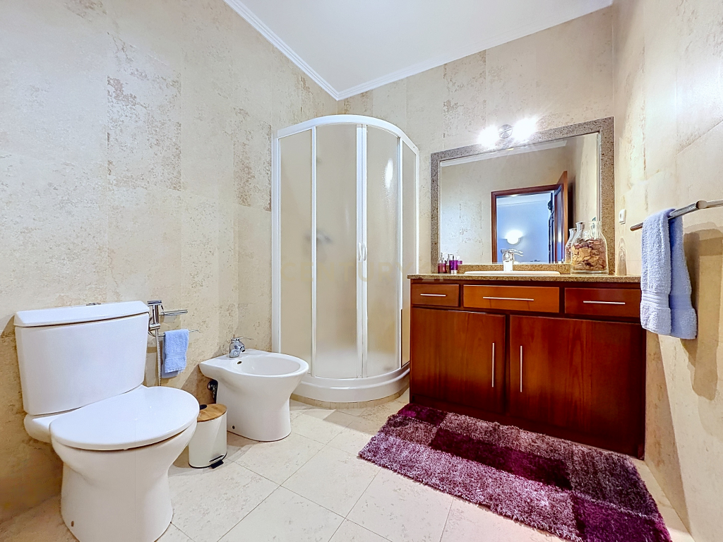 🏡 MORADIA T4 COM LICENÇA DE ALOJAMENTO LOCAL, PISCINA E ENORME POTENCIAL DE RENTABILIZAÇÃO - Image 15