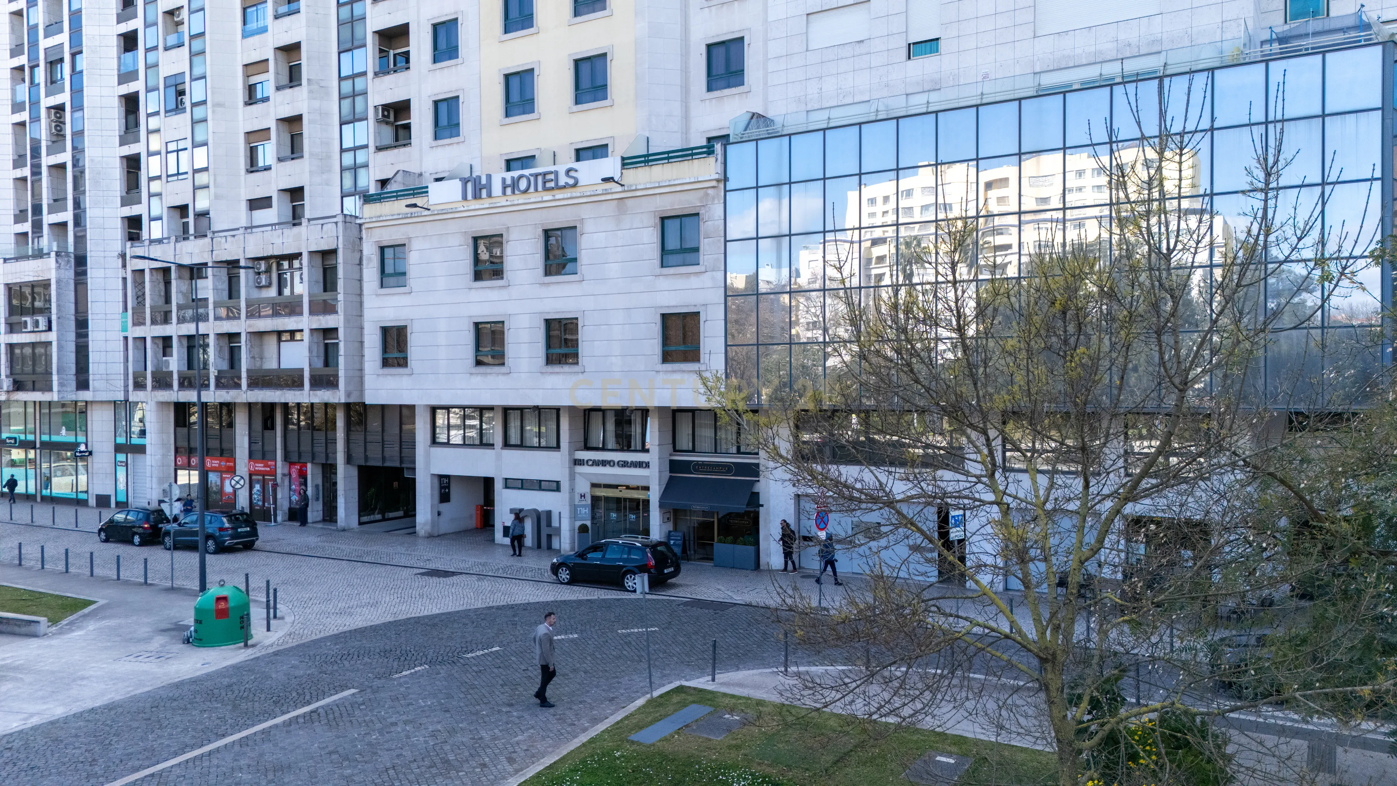 Loja 600 m² com 15 Estacionamentos | Campo Grande – Lisboa | 3.100.000€