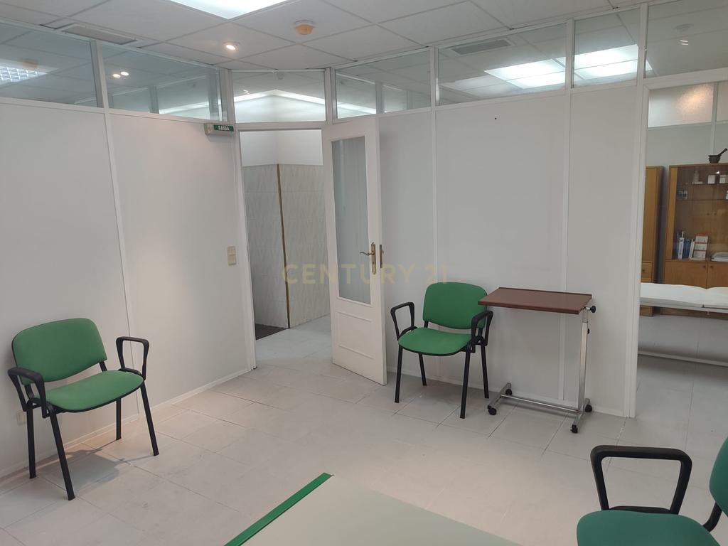 Loja com Duas Frentes | 75 m² | Quinta da Samaritana – Belas - Image 7