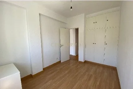 Encantador Apartamento T1 Renovado para Arrendamento de Longa Duração – Amadora, Lisboa - Image 10