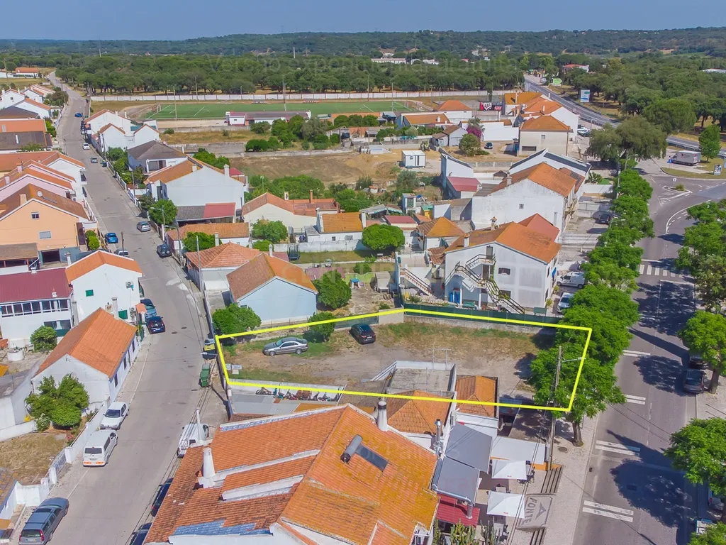 Terrenos Urbanos em Águas de Moura – Excelente Oportunidade para Habitação ou Investimento - Image 8