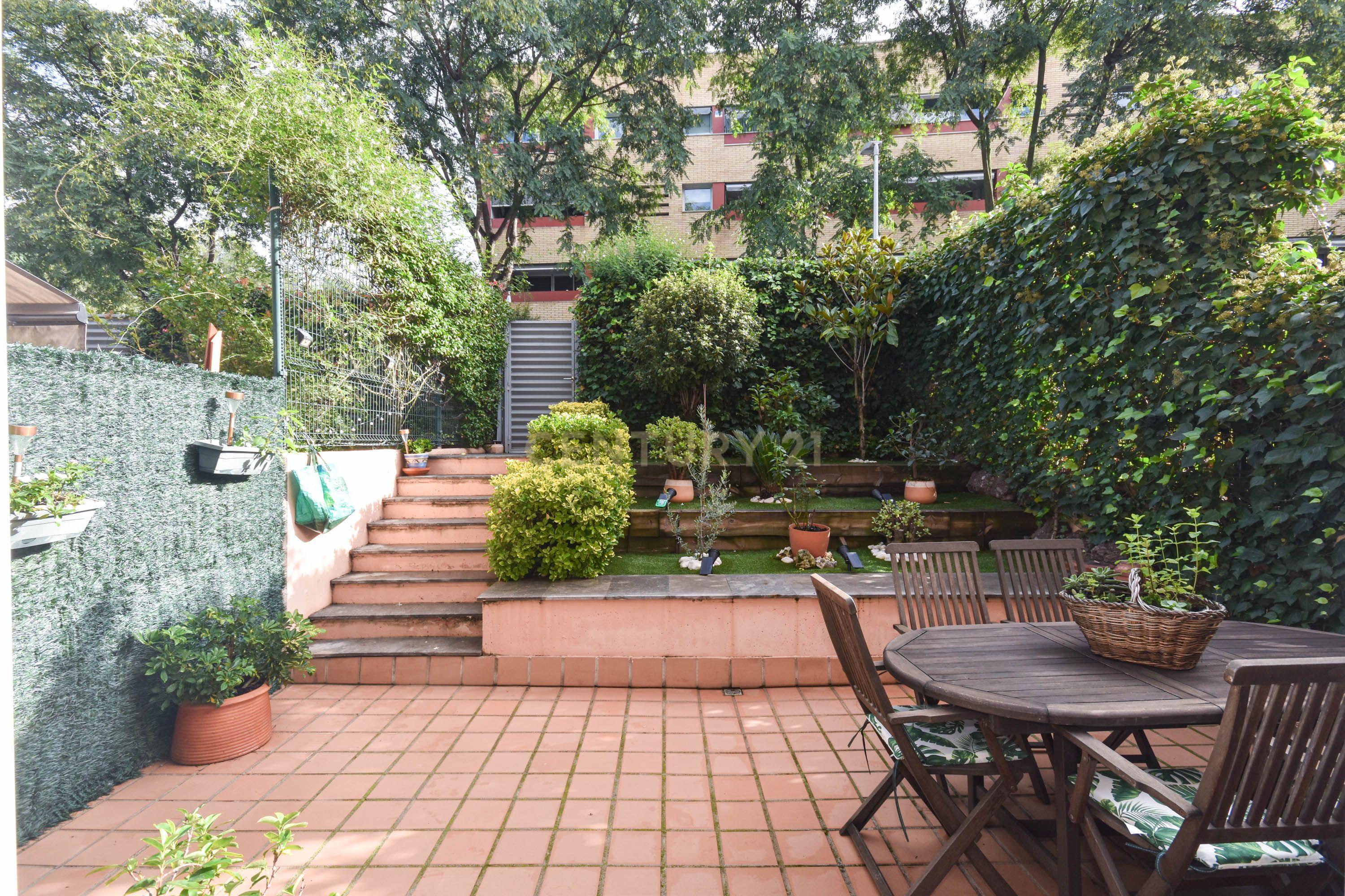 Casa Moderna em Barcelona com Jardim e Piscina Comum - Image 43
