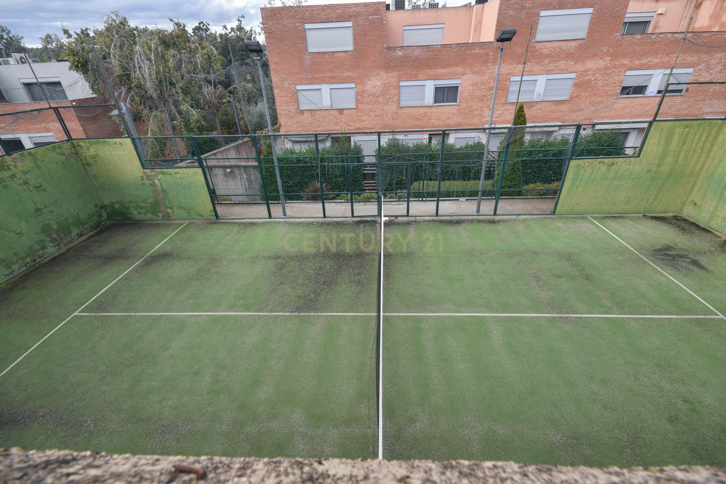Casa Moderna em Barcelona com Jardim e Piscina Comum - Image 56