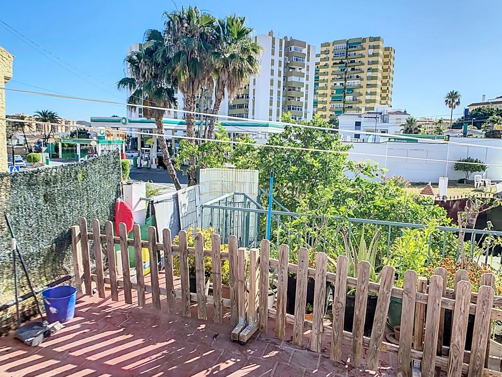 Chalet em Fuengirola, Málaga - Oportunidade Única! - Image 42